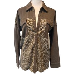 Mystree Leopard Animal Print Oversized‎ Shirt Size Small